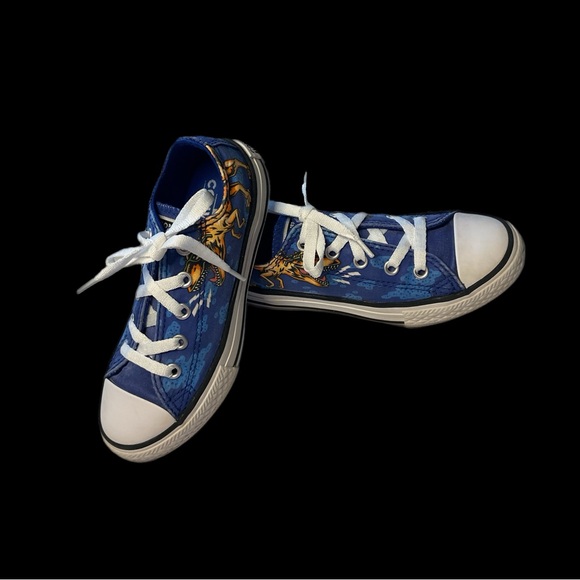 Chuck Taylor All Star Dino's Beach Party Lo Top Junior Sz 12 Blue gold Dinosaur - Picture 12 of 15